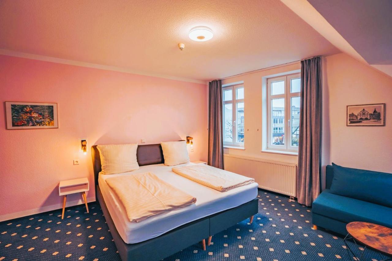 Hotel Starke Брилон Екстериор снимка